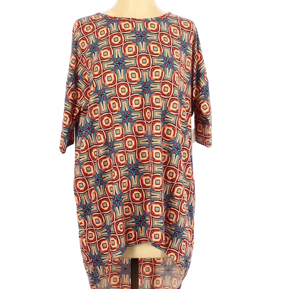 2/$20 LulaRoe Irma Shirt
